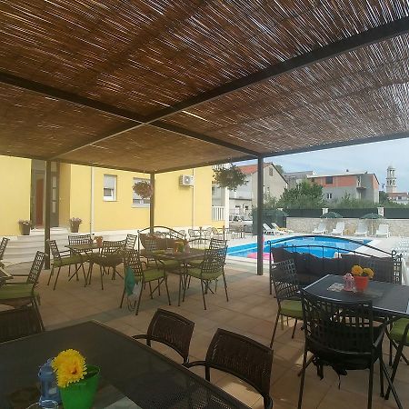 Villa Iva-Dom Kaštela エクステリア 写真