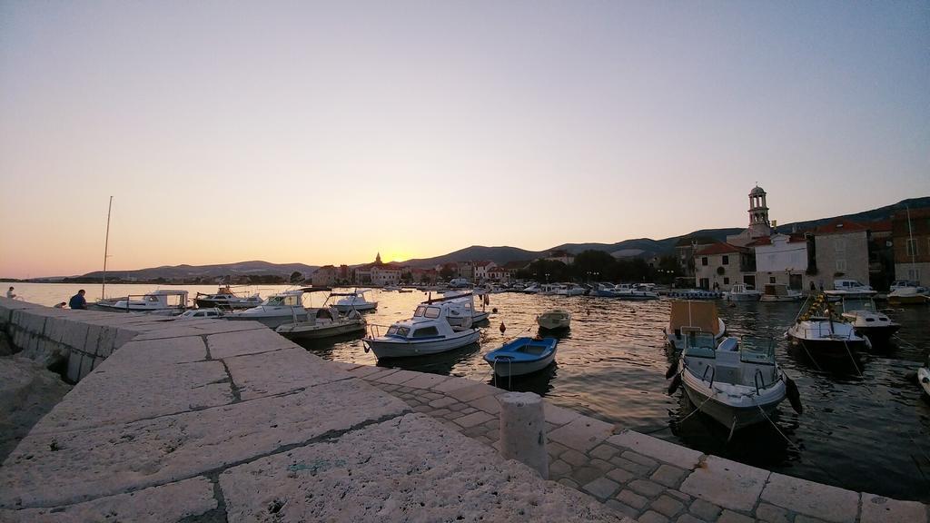 Villa Iva-Dom Kaštela エクステリア 写真